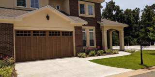 An amazing Townhouse for people who like big open space down Bedroom 4 Bathroom 3.5 Gallery 1