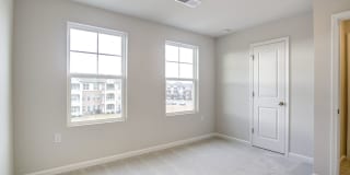 Stunning 3/3.5 Townhome in SE Raleigh Gallery 34