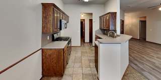 Nice 3 Bedroom 2 Bathroom Home with Storm Shelter and Office! Gallery 9