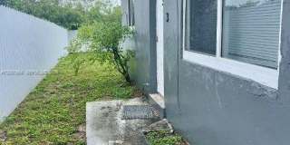 2620 NW 18th Ter Gallery 17