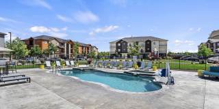 Pennwood Apartments Gallery 1