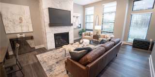 1052 Fraser Street unit: 1052 Gallery 3