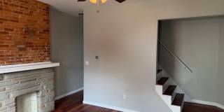 2 Bedroom, 1 Bath Townhome in trendy Lawrenceville. Convenient! Gallery 6
