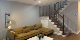 374 Eaton Street Gallery 7
