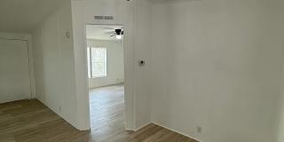 702 Lark Dr Gallery 4