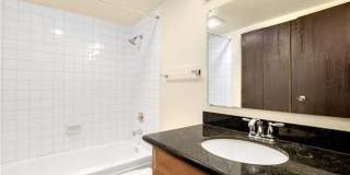 Location, Location, Location 3-bedroom Sammamish Bluffs Condo Location, Location, Location 3-bedroom Sammamish Bluffs Condo Gallery 17