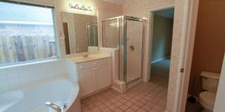 Beautiful 3 Bedroom, 2 Bath Home in West Round Rock Gallery 25