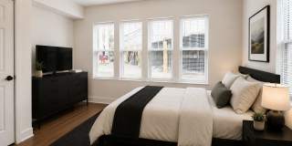 7422 North Ashland BoulevardApt 1 Gallery 8