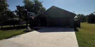 225 Scurry Avenue Gallery 1