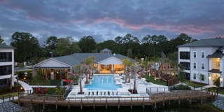 Aventon Soraya Gallery 1