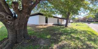 2029 Roberts Drive Gallery 1