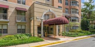 Spacious 2 BR 2BA Condo Available Immediately in the Heart of Bethesda Gallery 1