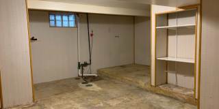 5 Bedroom Across from NDSU!! Gallery 25