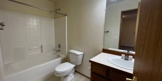 DuPont 2365 SF 3 bedroom plus loft home. Gallery 24