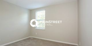1386 Hackworth Street Gallery 13