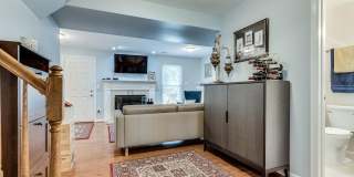 6241 ABBOTTSBURY Row Gallery 40