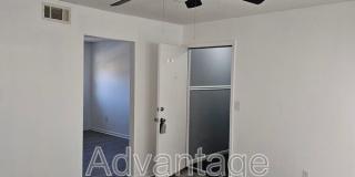 702 N 70th St Gallery 6