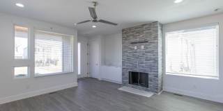 3 Beds 2.5 Baths Single-Family Urban Home Gallery 6