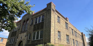 Charming Brick Historic Apartment in the Heart of Vibrant Hamline-Midway Gallery 5