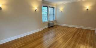 609 Hinman Ave. Gallery 1