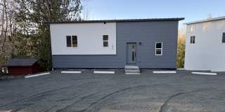 1690 Southeast Crescent Drive Gallery 1