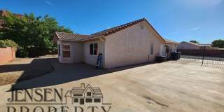 Home in Ivins- RV Parking Gallery 25