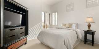 STUNNING Furnished OASIS 2 bed/2 bath Condo in McCormick Ranch Gallery 18