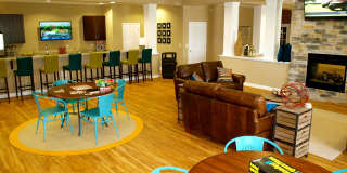 A2X | 1 Bed 1.5 Bath | 1079 sf | $1710 - $1965 | 6 to 15 month lease terms Gallery 27