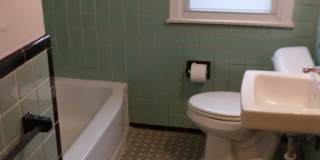 3 Bed 1.5 Bath NO SEC8 OPEN HOUSE SAT 8/29 2-4pm, SUN 8/30 12:30-2:30pm Gallery 15