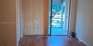1100 St Charles PL Gallery 18