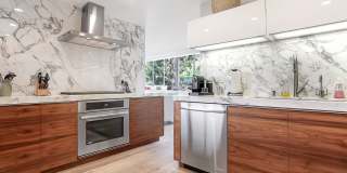 17352 W Sunset Blvd unit: 301 Gallery 2