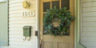 Charming Parkside 2-Bedroom Home Near Daffin Park with Fenced Yard & Patio Gallery 6