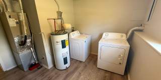 Stonegate Complex -- Fully Furnished and Utilities Included! Gallery 29