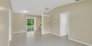205 SW Voltair Terrace Gallery 10
