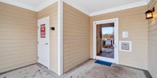 412 Waterford Lake Dr 412 Waterford Lake Dr Gallery 2