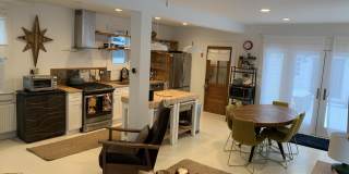 1836 Parkway Gallery 6