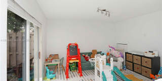 10921 Northwest 88th Terrace Gallery 8