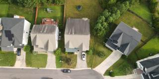 Welcoming 5 Bedroom Home with Versatile Spaces in Durham Gallery 36