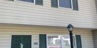 3 Bedroom 2.5 Bath Townhouse Gallery 1