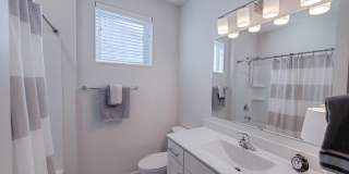 The Bungalows on the Lake - Block C Gallery 473