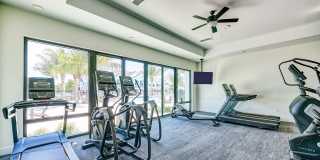 Imperial Crossing Luxury Apartment Homes Gallery 30