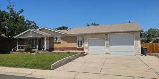 Spacious 5-Bedroom Ranch with Finished Basement & Oversized Garage! Gallery 1