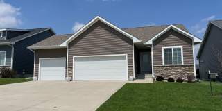 Dream Home Rental in Waukee! 3-Car Garage! Gallery 1