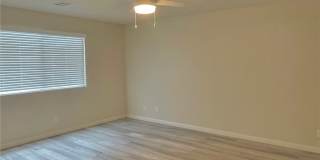 105 Duckhook Avenue Gallery 8