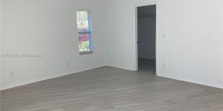 2020 NE 11th Place Gallery 15