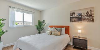 Martinez Hillside - 55+ Active Adults Apartment Homes Gallery 9