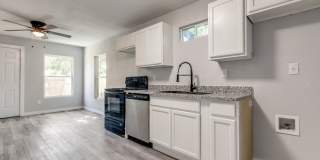 2017 Lyons Gallery 14