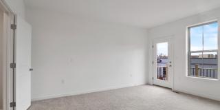 This stunning luxury 2-story condo has 3 beds & 2.5 baths with over 1500 sq ft of living space. Gallery 24