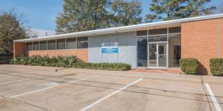 807 HUDSON LANE Gallery 1