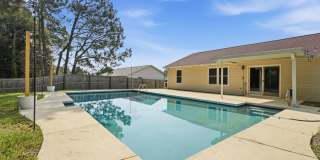 Your Own Backyard Oasis – 3 Bedroom Pool Home in South Crestview! Gallery 1